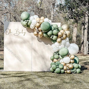 156pcs Dusty Green Balloon Arch Garland Kit Baby Shower Decorazione fai da te Chrome Gold Matte White Balloons Set Forniture di nozze Decorazioni di compleanno