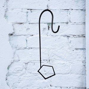 Self-Standing Shepherd's Hook: Heavy Duty Windchime Stand with Self-Standing Base. Customizable Color and Height.