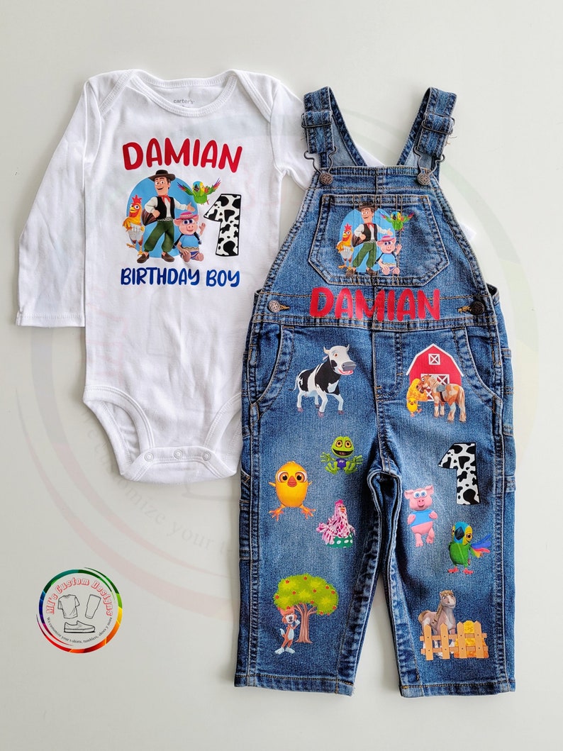 Peut inclure: Ensemble de trois mugs en c&eacute;ramique avec une finition mate et mouchet&eacute;e. Les tasses sont de couleur cr&egrave;me, marron clair et marron fonc&eacute;. Chaque mug a un design minimaliste et une anse arrondie.