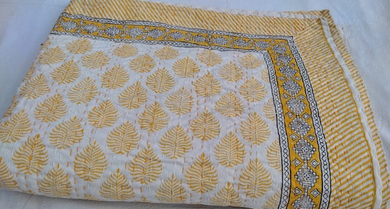 Yellow Leaf Indian Hand Kantha Quilt – Handmade Indian Block Print Cotton Bedspread, Reversible Lightweight Quilt Throw Blanket Boho Bedding