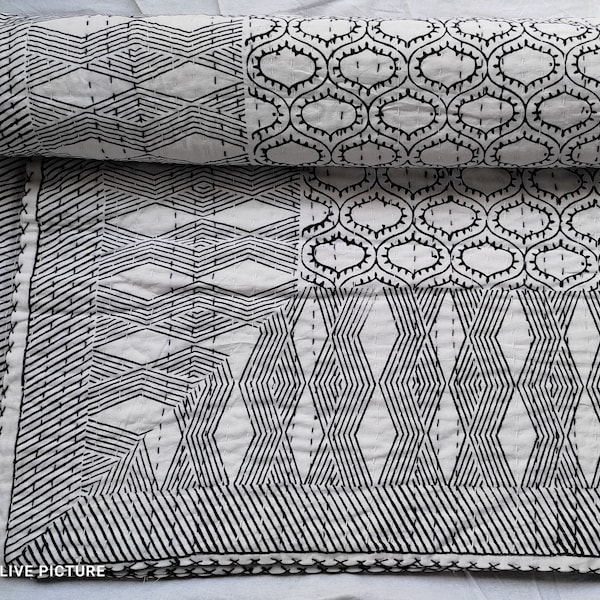 Black and White Indian Kantha Quilt – Handmade Cotton Bedspread from India, Boho Geometric Blanket, Modern Minimalist Quilt Throw