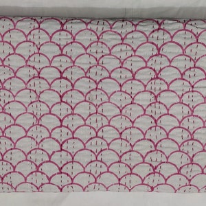 “Handmade pink scallop block print Kantha quilt with floral border on white cotton fabric