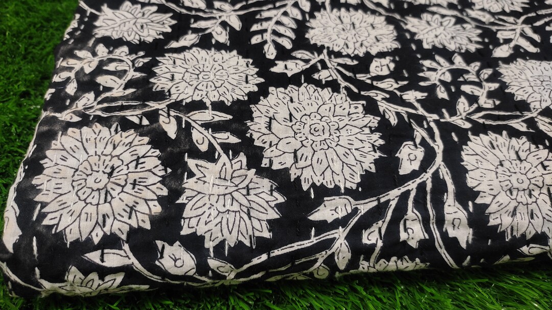 White Floral Block Print Quilt Black and White Bedding Etsy