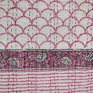 “Handmade pink scallop block print Kantha quilt with floral border on white cotton fabric