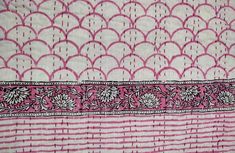 “Handmade pink scallop block print Kantha quilt with floral border on white cotton fabric