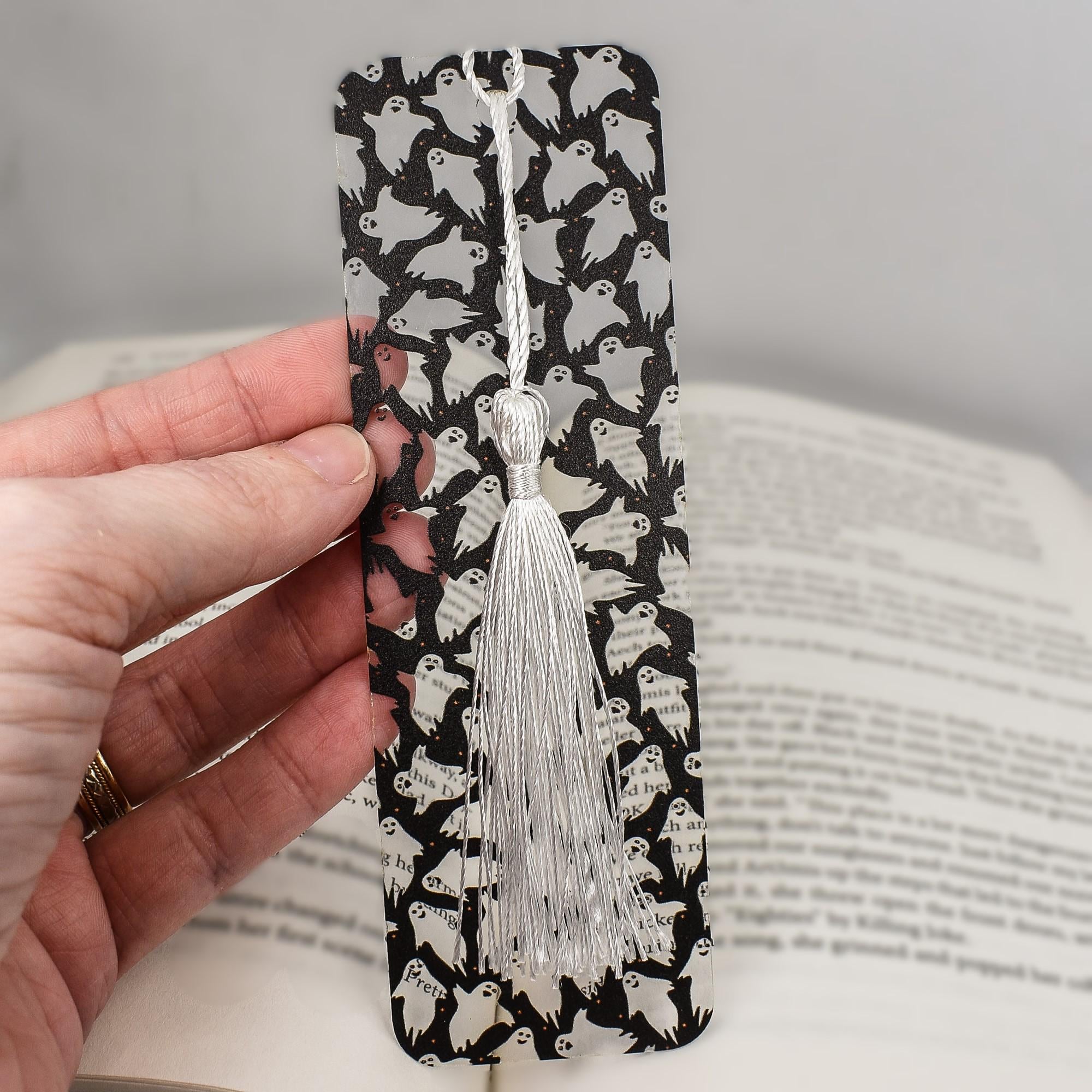 Spooky bookmark with cute ghosts will make a great Halloween party favor or gift