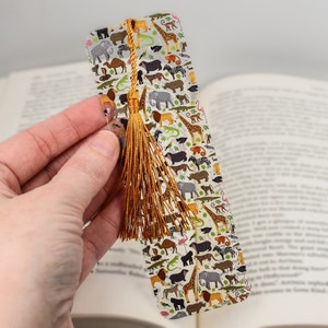 Cute Bookmark with Zoo Animal is used for teacher gifts basket or unique bookmarks for a book lover gift box or bulk zoo gifts