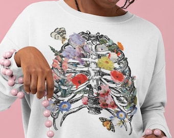 Felpa con gabbia toracica e fiori • Maglione carino con estetica gotica • Top scheletro • Moda gotica pastello • Abbigliamento da strega grunge gore inquietante •