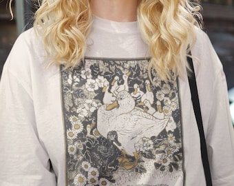 Cute duck and ducklings t-shirt • Vintage book illustration shirt • Cottagecore Coquette Fairycore aesthetic top • Farm Nature shirt