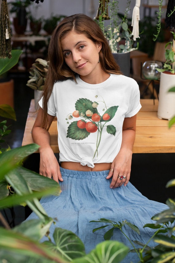 Strawberry shirt • Vintage fruit Art • Aesthetic Botanical print tshirt • Berries Flower top • Gardening Flower Gift • Strawberries