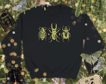 Three Beetles Sweatshirt • Stag Beetle top • 3 Bugs Forest Goblincore Aesthetic • Goth Grunge Vintage Vibes Sweater • Nature lover gift •