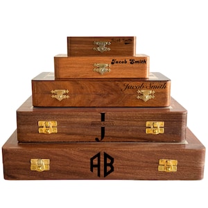 Juego de ajedrez personalizado / Tablero de ajedrez magnético plegable de viaje con grabado personalizado / Madera maciza, regalo hecho a mano para él o ella, regalo de cumpleaños