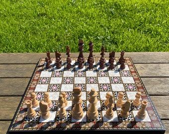 Personalised Wooden Chess Set 12/15&quot; - 30/37 Cm, Walnut-Marble Pattern Chess Board and Solid Wood Chessmen, Custom Chess Set Birthday Gift