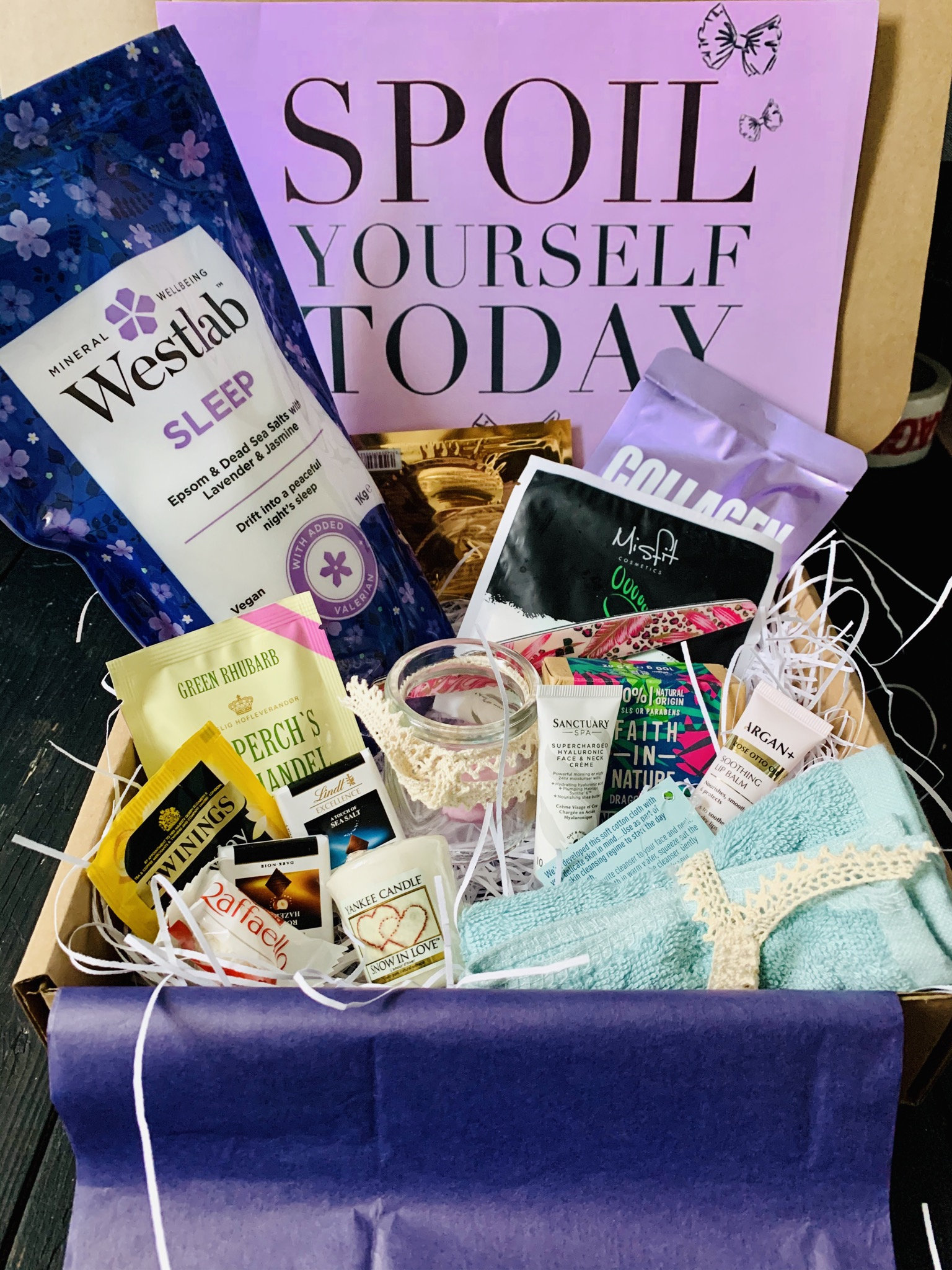 Harpers luxury spa hampers. Full of soothing treats Spoil Etsy