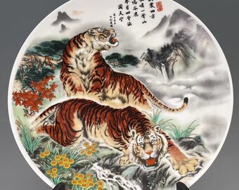 Chinese Antique Porcelain Plate Qing Dynasty Qianlong Marked Famille Rose porcelain Plate,Hand Painting Tigers Pattern Ceramic Dish