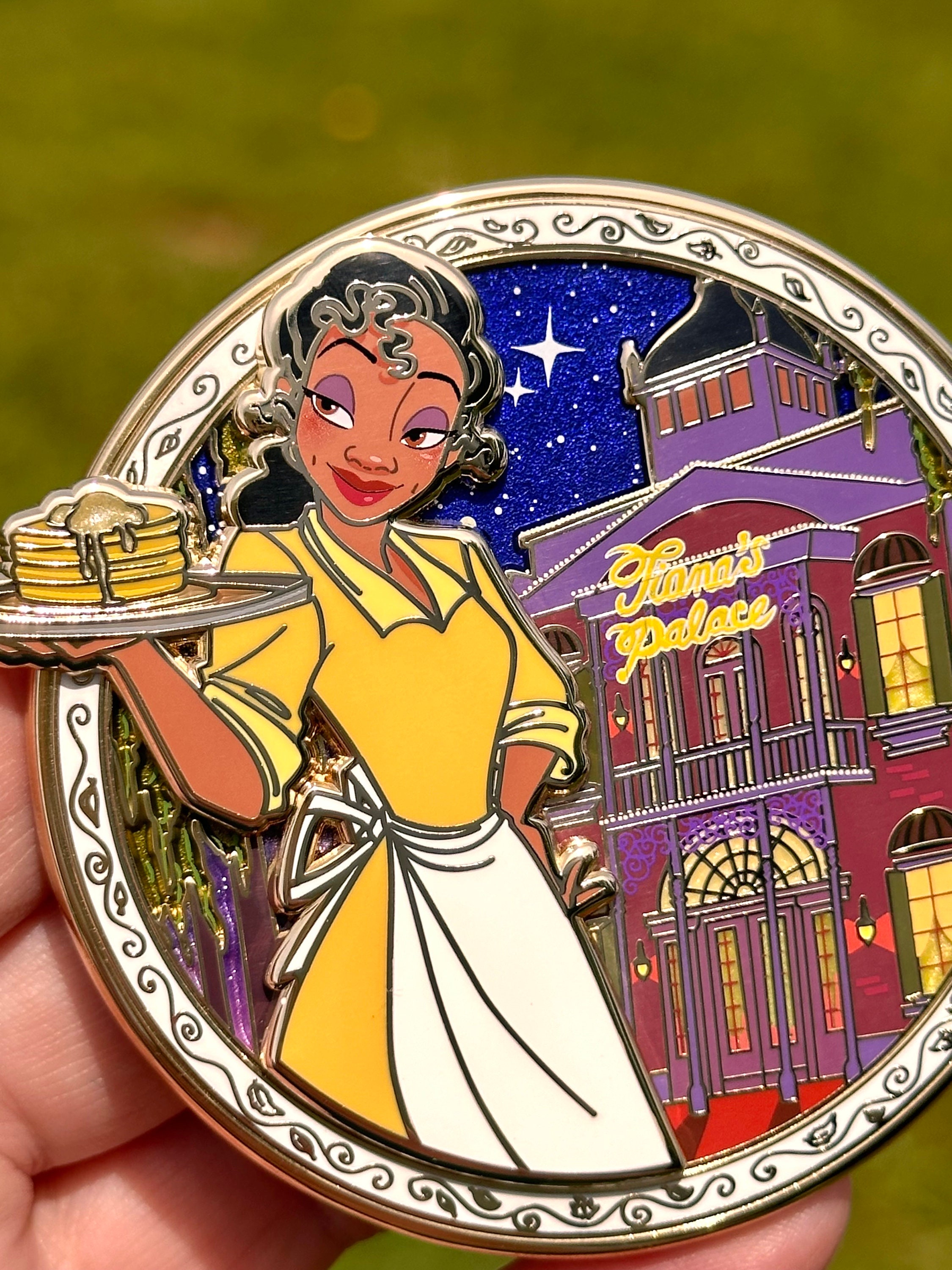 Tiana Princess and Frog Seasons Fantasy Pin LE 60 - Etsy