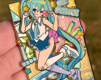 Miku Lolly panel fantasy pin LE 50