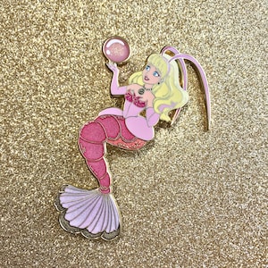 Cinderella zodiac mermaid fantasy pin Cancer LE 35 Pink