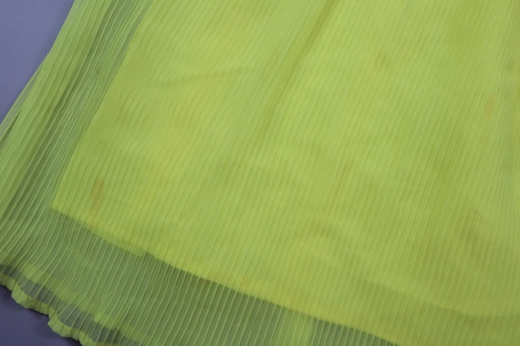 Pleated Miss Elliette Yellow 1960's/1970's Vintag… - image 3