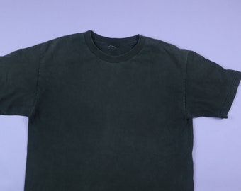 Black Blank 1990's Vintage Pocket T-Shirt