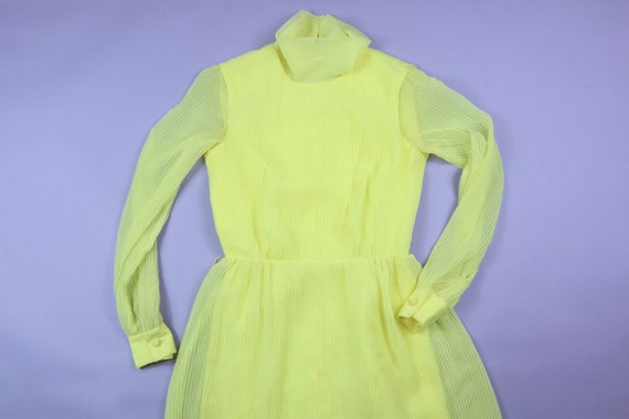 Pleated Miss Elliette Yellow 1960's/1970's Vintag… - image 1