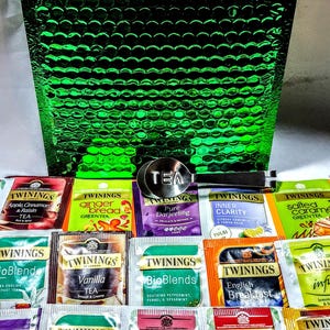 Assorted Green, Black, Fruit & Herbal Tea Infusions - 30 Pack with Stainless Steel Teabag Squeezer, Premium Tea Sampler Variety