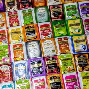 Paquete de selección de té variado Twinings, 25 bolsitas de té en sobre