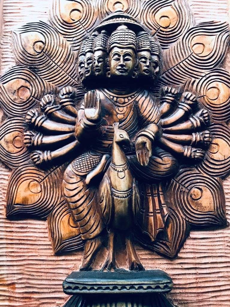 Indian prayer wood carving - Etsy 日本