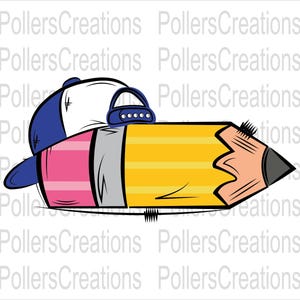 Op de afbeelding: Een cartoonafbeelding van een gele potlood met een blauw-witte baseballpet. Het potlood heeft een roze gum en een lichtbruine punt. De achtergrond heeft herhaaldelijk de tekst "PollersCreations".