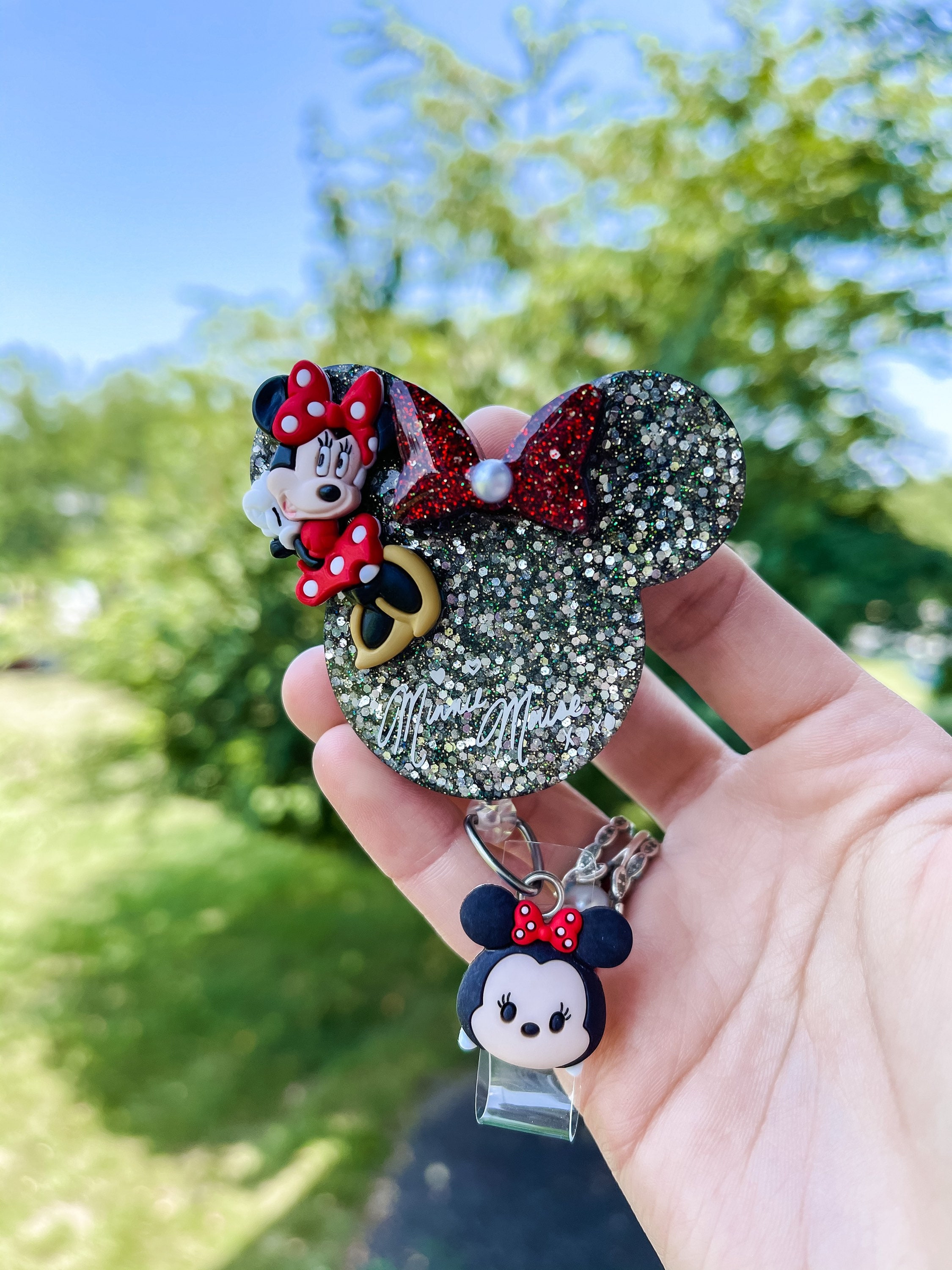 Minnie mouse inspired badge.