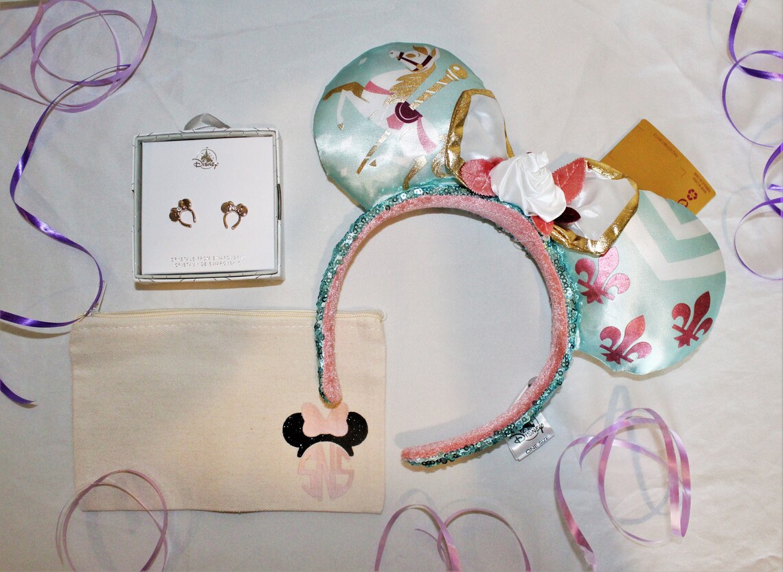 Personalized Disney Gift Box With Authentic Disney Ears Etsy