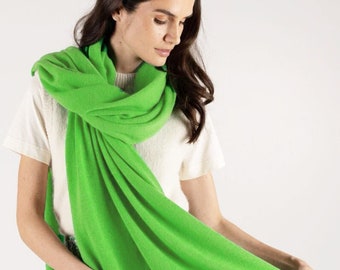 Cachemire Blend Wrap / Étole pour femmes - Châle / Écharpe - Cachemire Blend Cape - Made In Italy