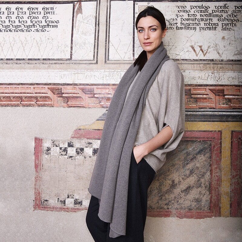 Pure Cashmere Cape Made in Italy Shawl 