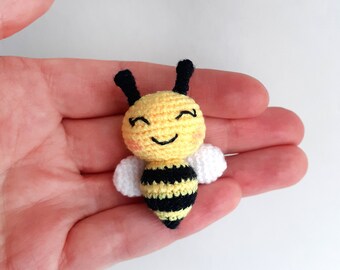 made with love Crochet Bumble bee,брелок пчела украшение в автомобиль на зеркало Crochet bees gifts for baby handmade cute little bees