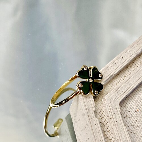 14K Solid Gold Four Leaf Ring, Four Leaf Clover Ring, Good Luck Ring, Mini Clover Ring,Gold Lucky Ring, Gift shops Mom, Christmas Gift Jewelry
