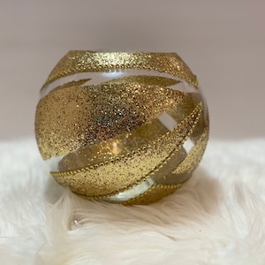 Gold glitter vase for home decor, wedding decor, centerpiece, event decor