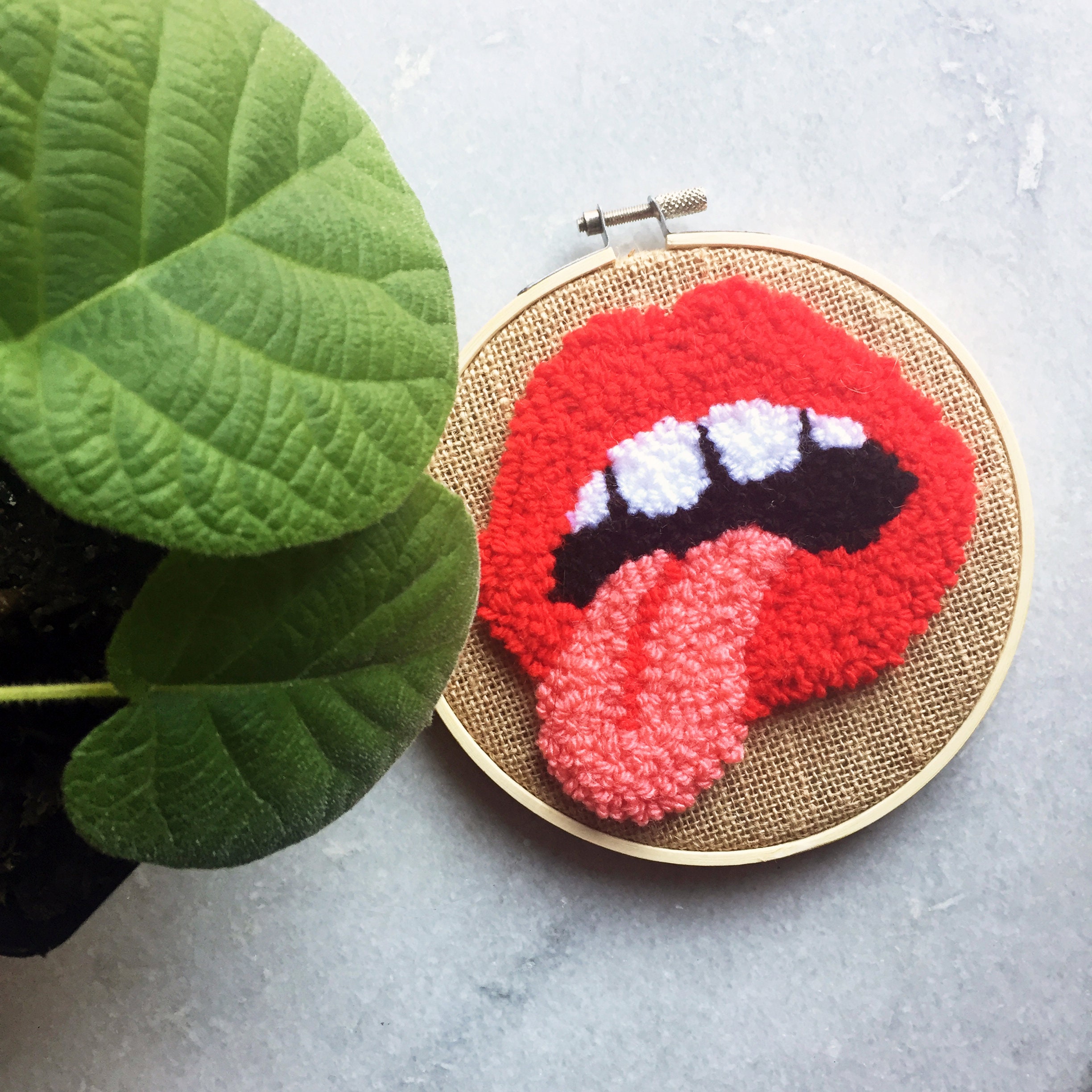 Flaming Lips | Punch Needle Wall Hanging Pouces de 6 Po