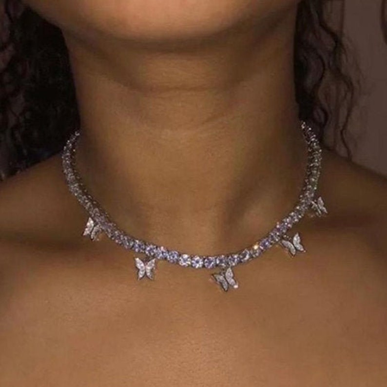 Fashion Cute Shining Crystal Butterfly Choker Necklace for Women