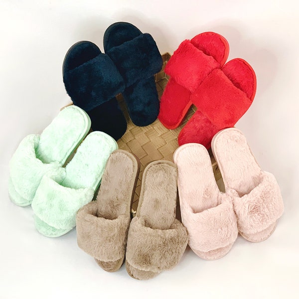 Comfy fluffy slippers, fuzzy fluffy flip flops, super-soft indoor slippers, faux fur open toes slipper, Indoor slippers waterproof sole