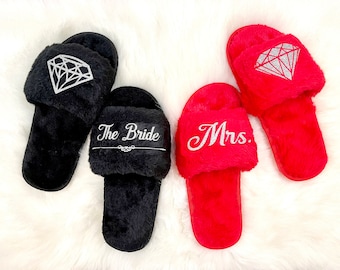 Custom Slippers Comfy fluffy slippers, fuzzy fluffy flip flops, Personalized slipper, Indoor slippers waterproof sole