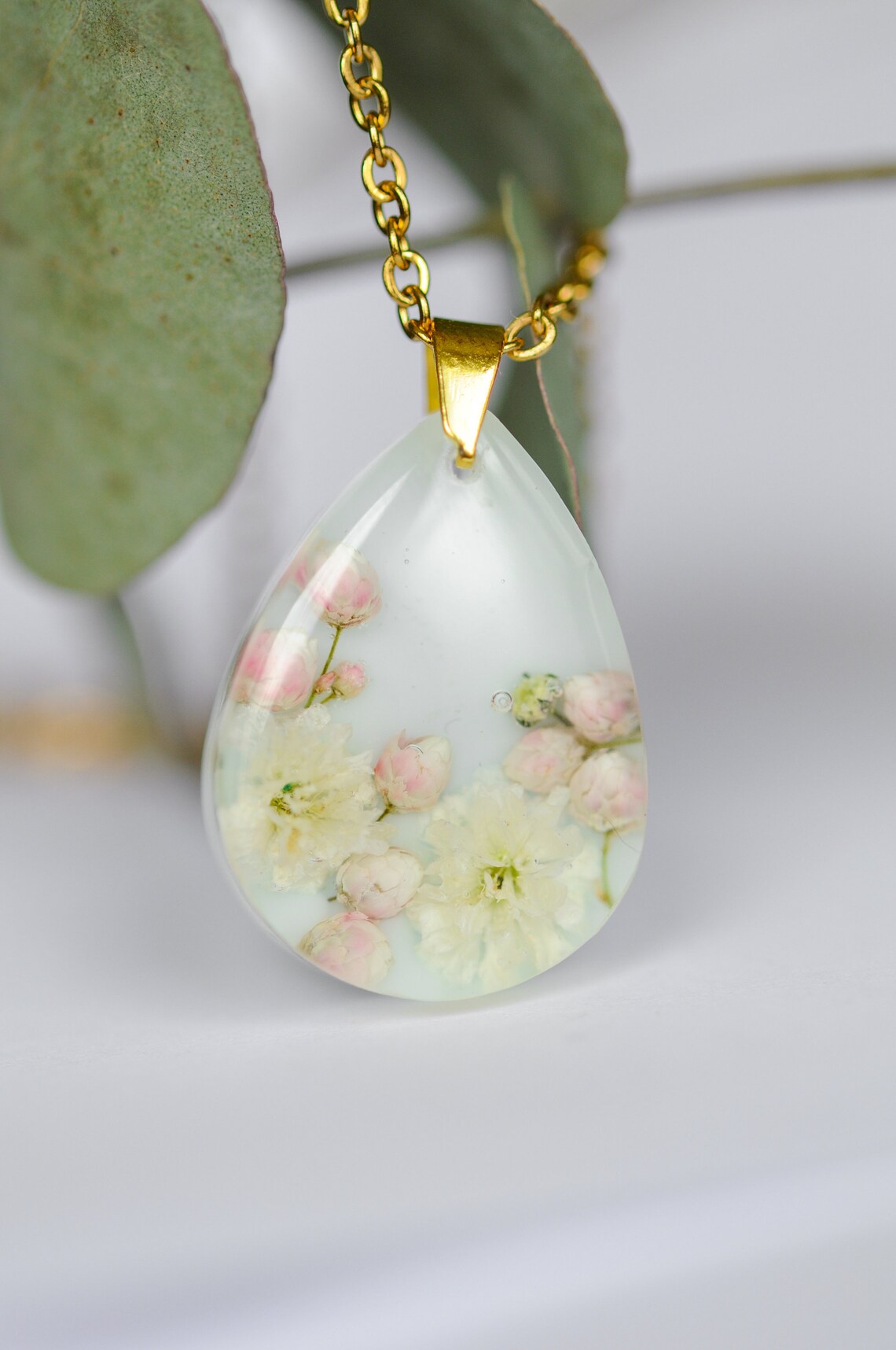 Dried flower necklace Dainty flower pendant Pressed real Etsy