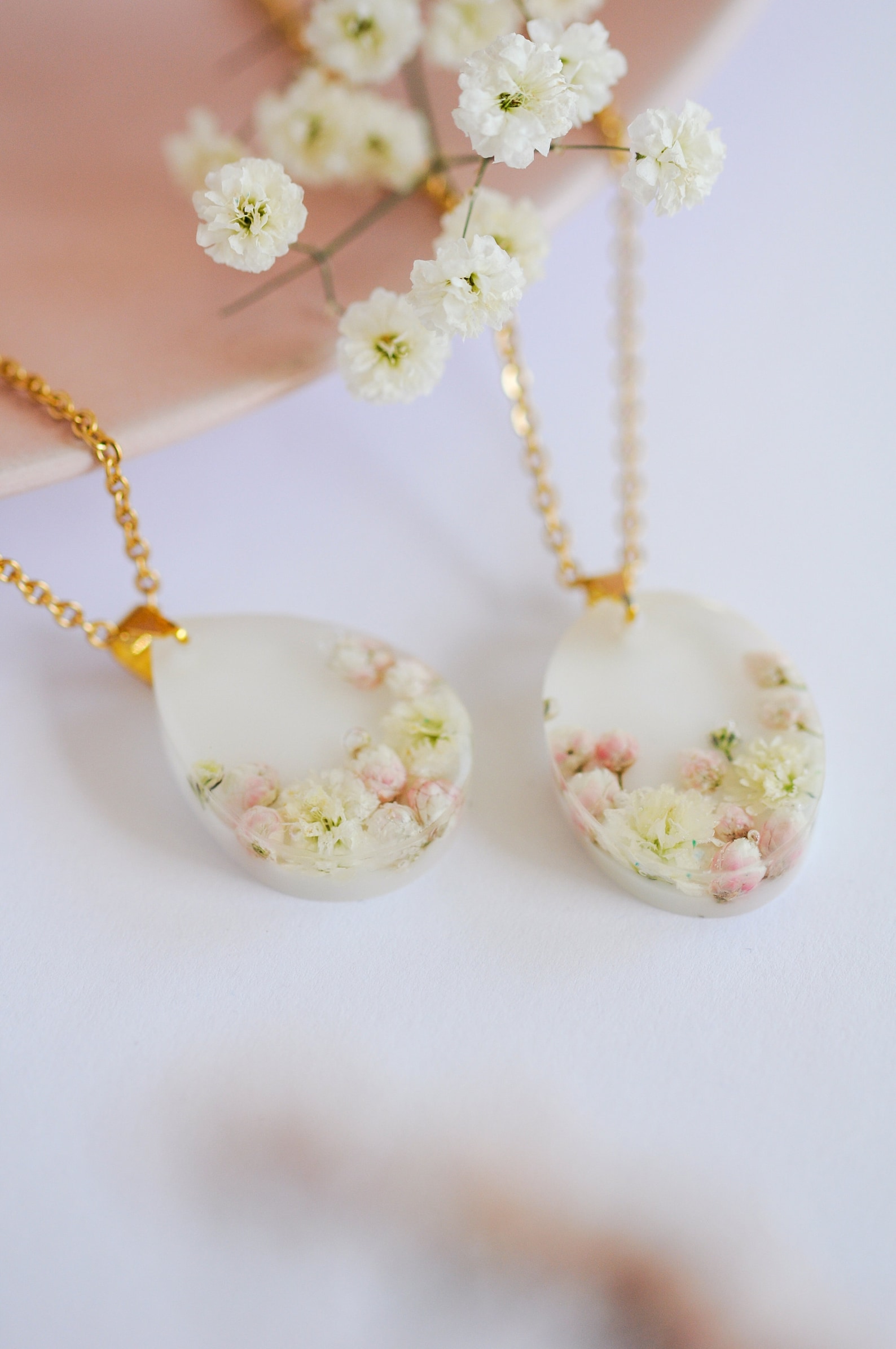 Dried flower necklace Dainty flower pendant Pressed real Etsy