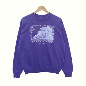 Vintage ALASKA Bear Sweatshirt Sweater Pullover Jumper Long Sleeve Tee Shirt Purple Colour 90s Vtg Large Size Crew Neck Streetwear Usa