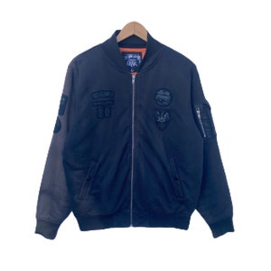 STUSSY GEAR Authentiek bomberjack Groot formaat pullover vervaagde zwarte kleur Stussy Troops Outdoor International Chapter Dope Streetwear