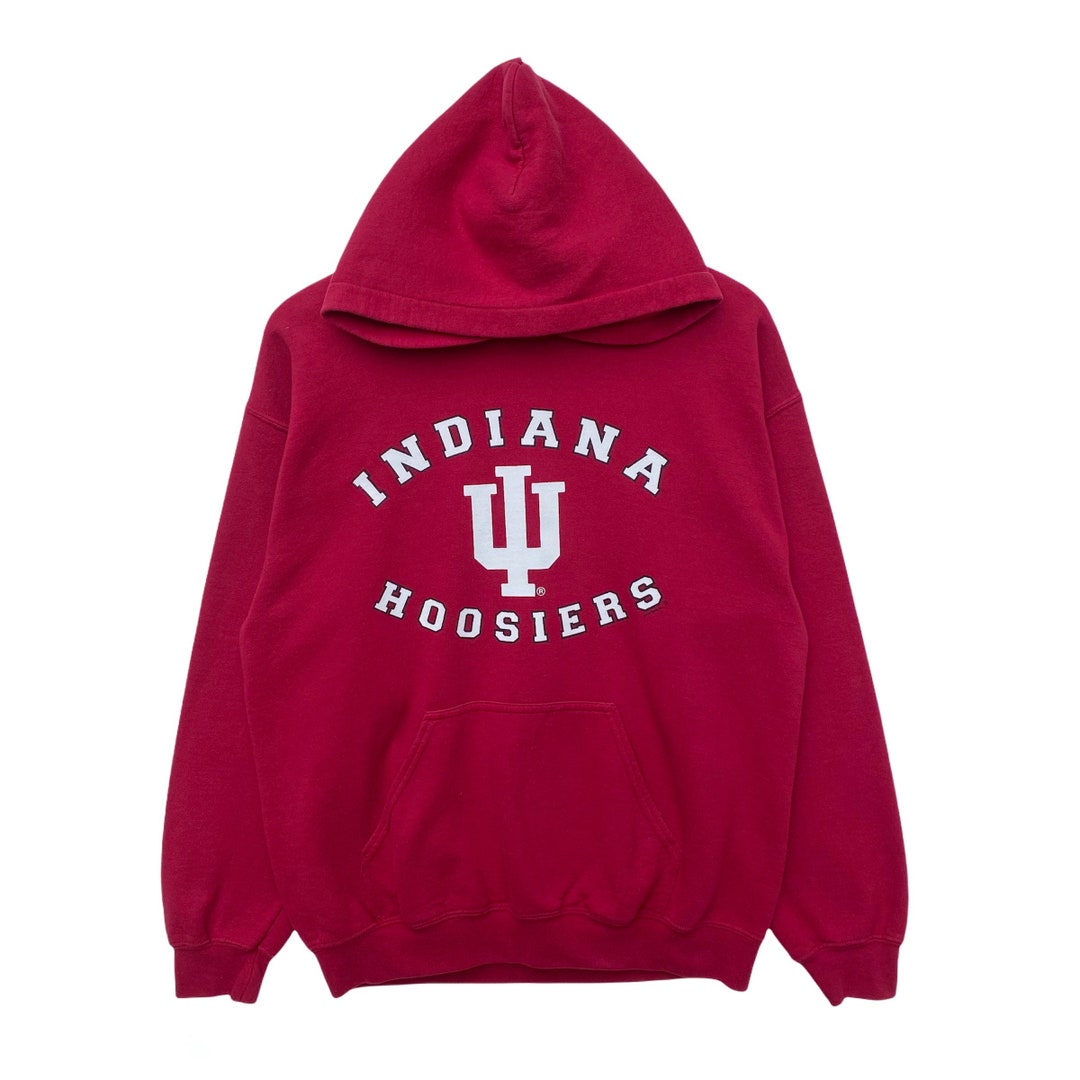 Iu pullover shop