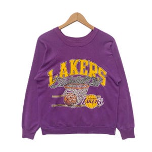 Vintage LOS ANGELES LAKERS Sweatshirt Sweater Crew Neck Medium Pullover Vtg Purple Crewneck Long Sleeve Nba National Basketball Usa