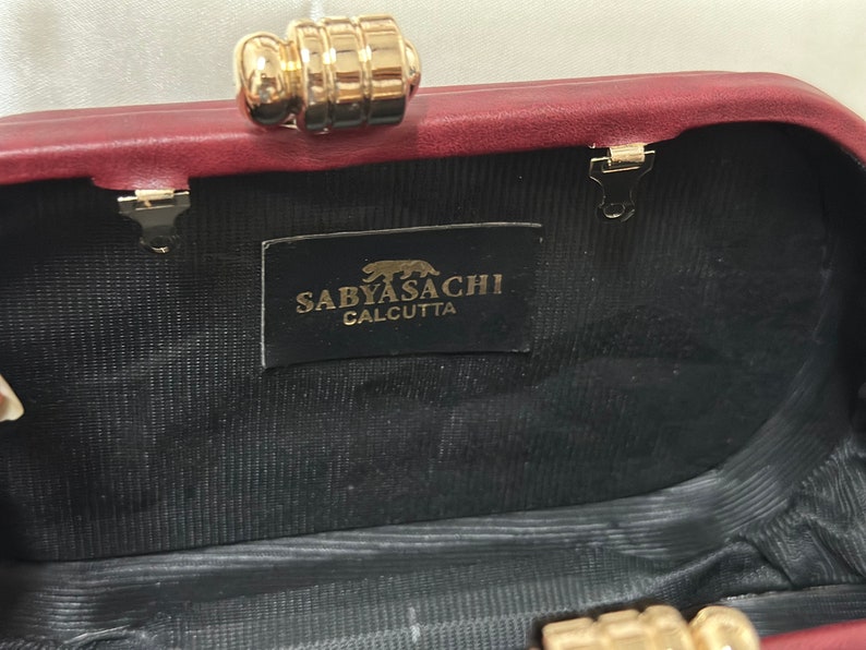 Beautiful Maroon Wedding Clutch , Beautiful Logo With Chain Inside,can