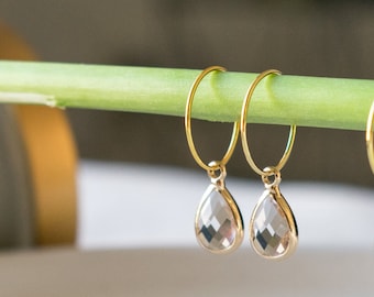 Créoles en cristal transparent, Créoles en cristal, Créoles délicates en pierre transparente, Créoles CZ, Boucles d'oreilles de demoiselle d'honneur, Boucles d'oreilles de mariée, Minimal, Cadeau