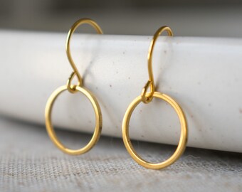 Open Circle Drop Earrings, Gold Circle Earrings, Gold Circle Hoops, Gold Eternity Earrings, Gold Minimal Geometric Earrings, Everyday, Gift