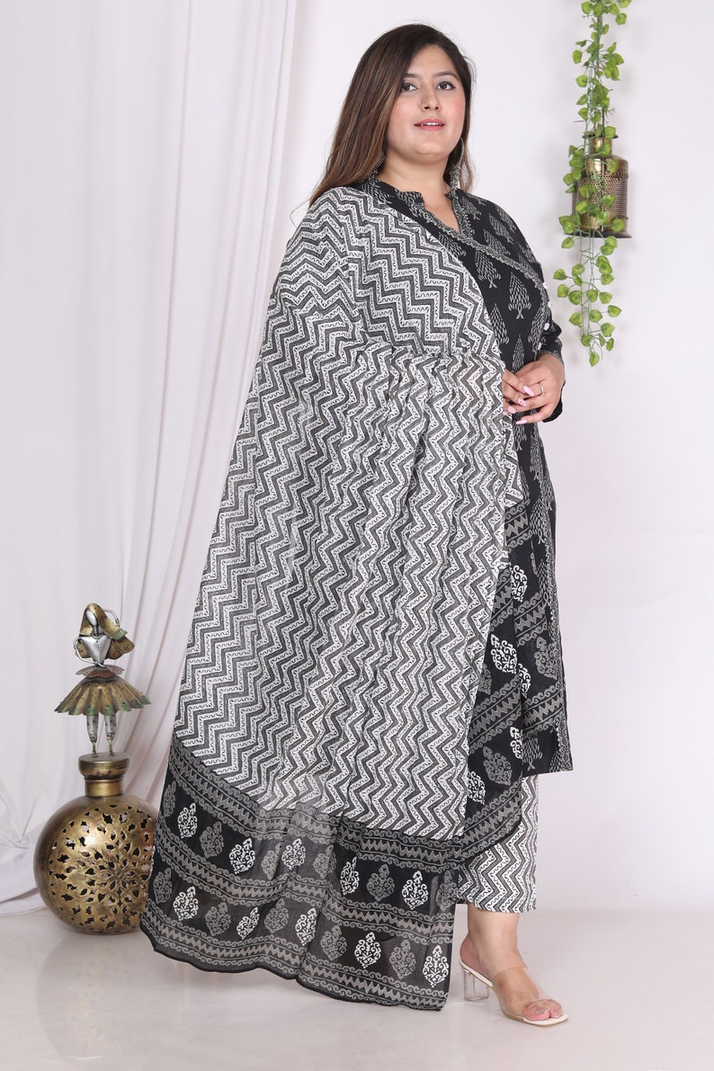 Plus Size Cotton Kurti Pant Dupatta Set with Mal Mal Dupatta – 3XL to 6XL main image 1